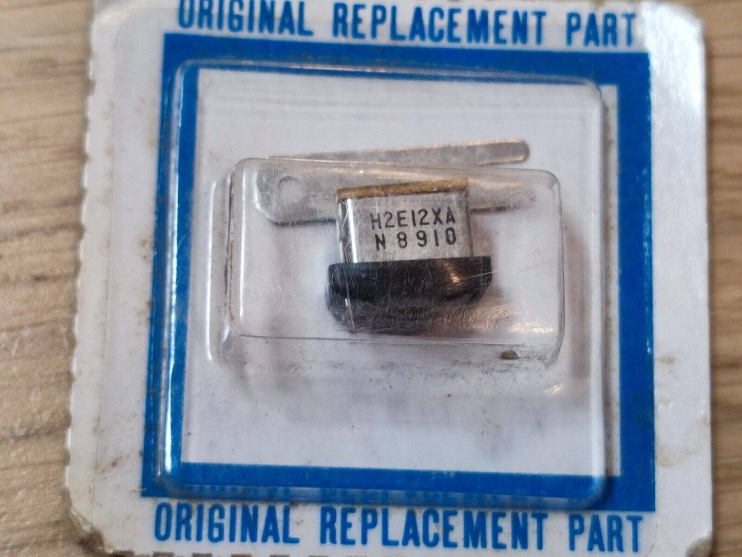 ORIGINALI MATSUSHITA-PANASONIC H2E12XA stereofoninė kasetė