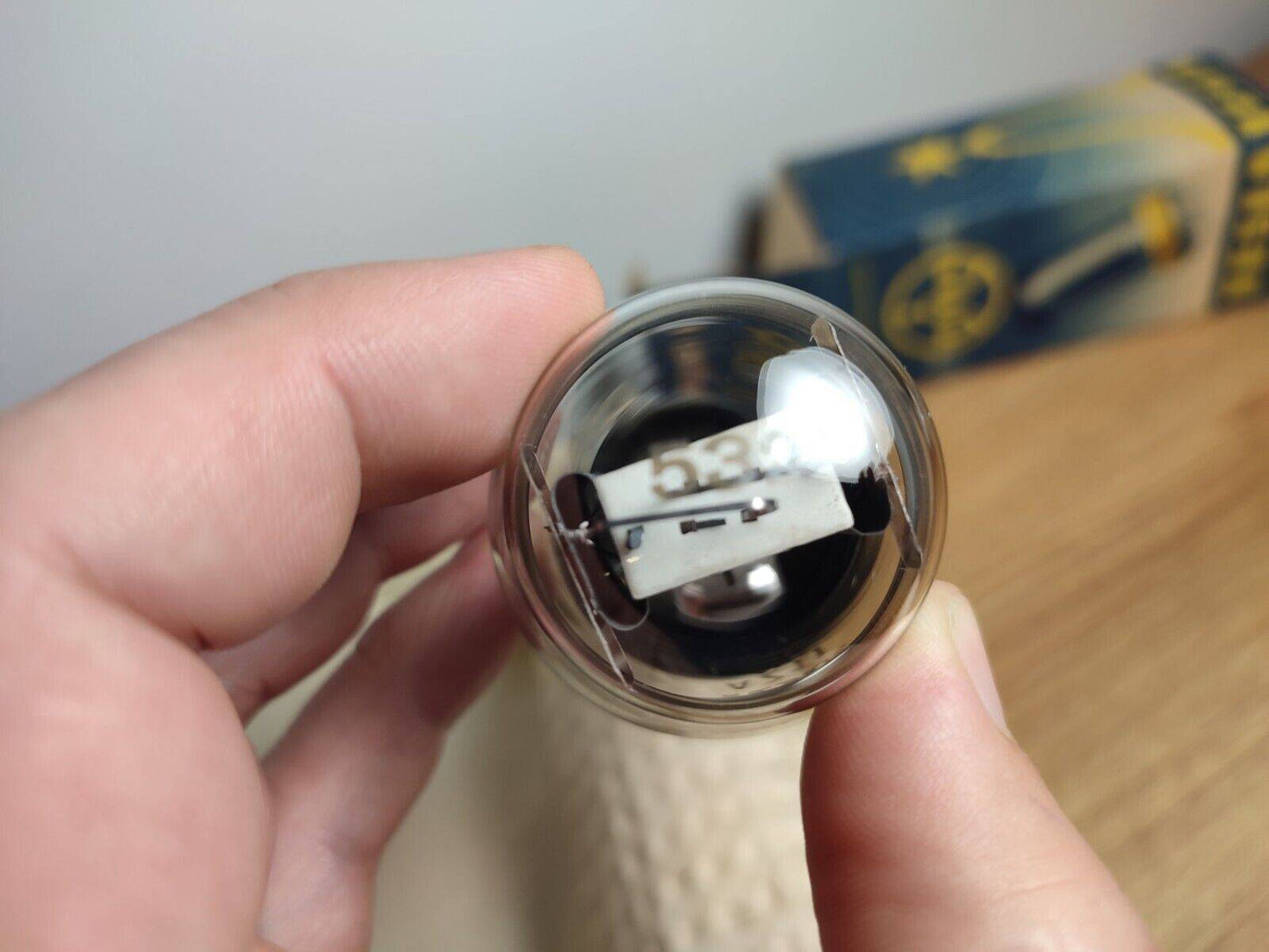 TESLA AZ11 TUBE CERAMIC MICA RECTIFIER POWER TUBE STRONG TESTED