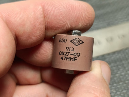 850 CentraLab Doorknob Capacitor 47pf 5KV NPO 5% (NOS) 47MMF 913- 0827-00