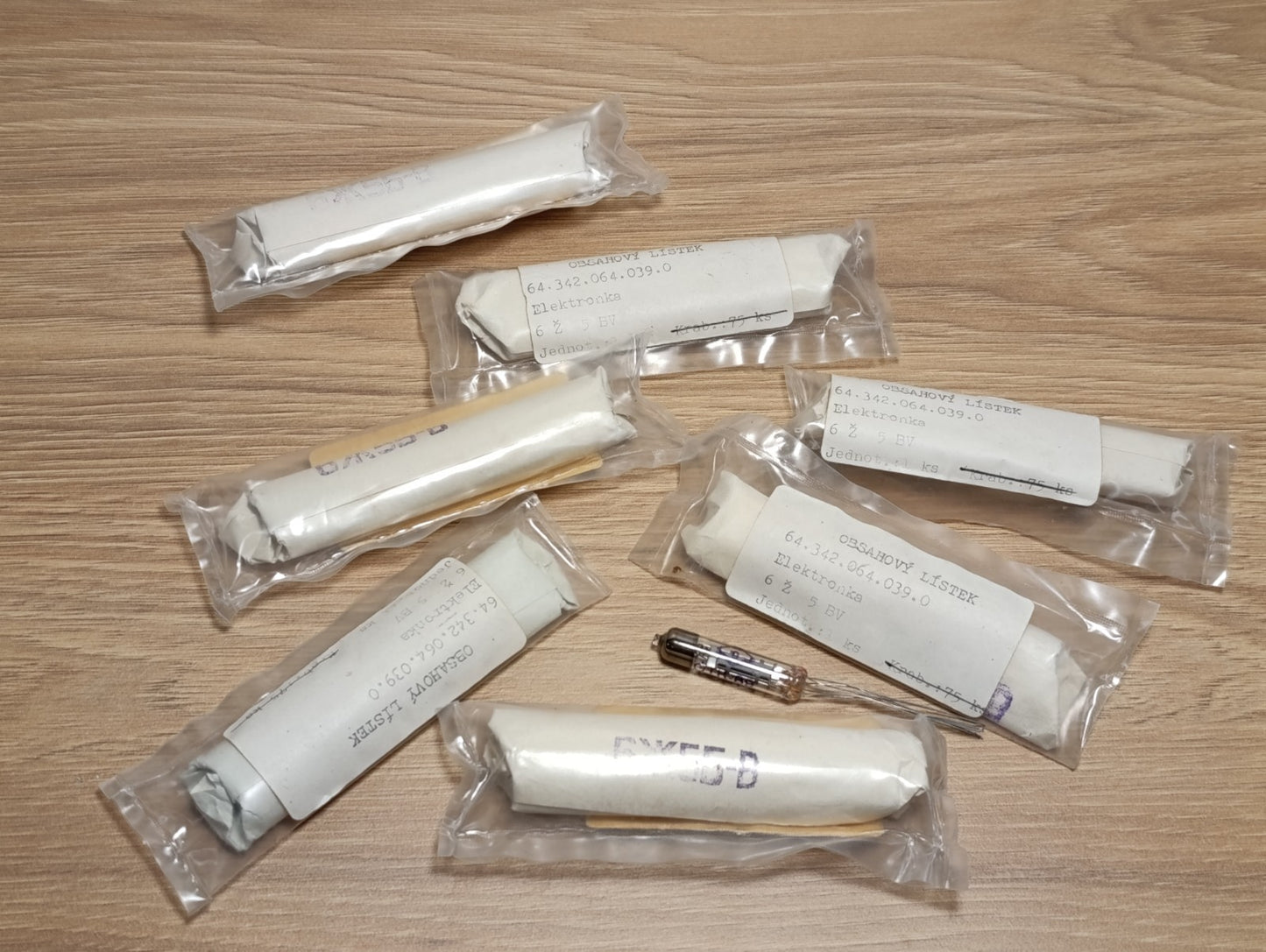 10pcs 6J5B-V Miniature HF Pentode Tube Same Date 70-80s Gold Grid OTK Soviet