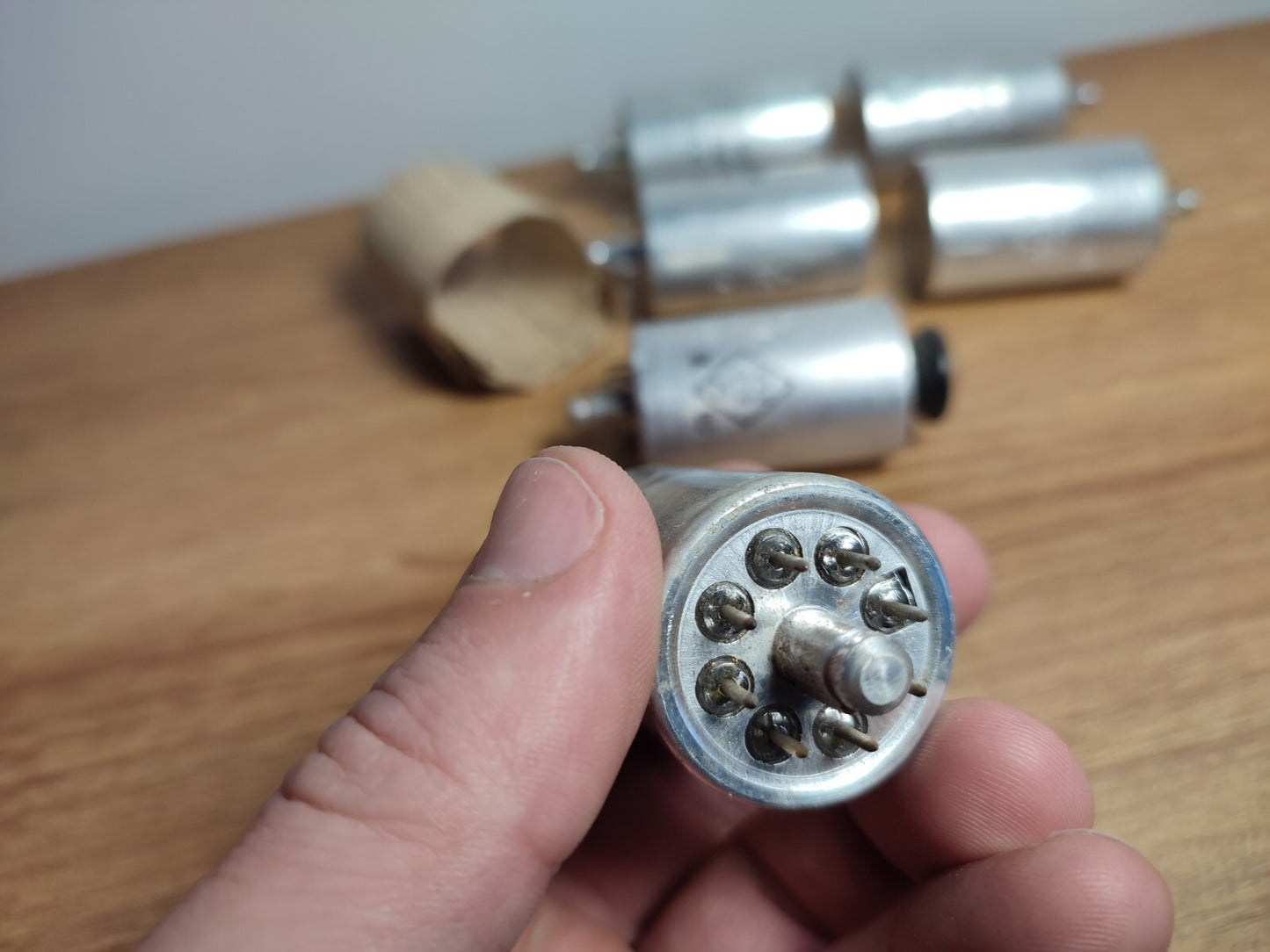 6x 2J27L (RV2, 4P700) UdSSR HF PENTODE (NEU, NOS) Röhre 2Ż27Ł 2Z27L 2SH27L 2J27L