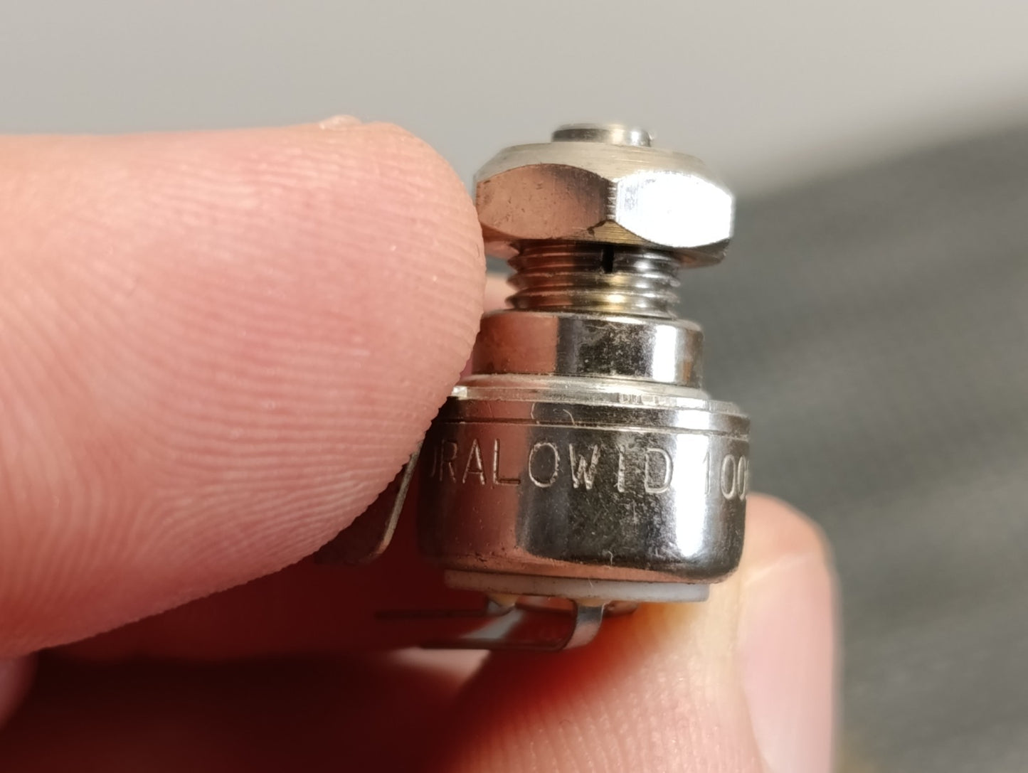 3pcs. LOT potentiometer 100 ohm Potenciometro 100r Linear k9 Dralowid