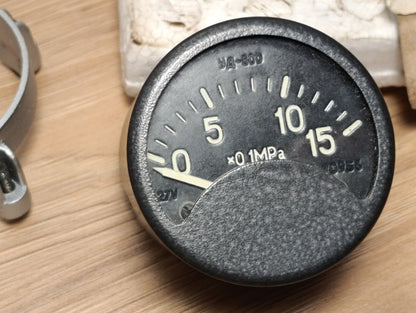 Pressure gauge UD-800 with sensor with box for aviation soviet