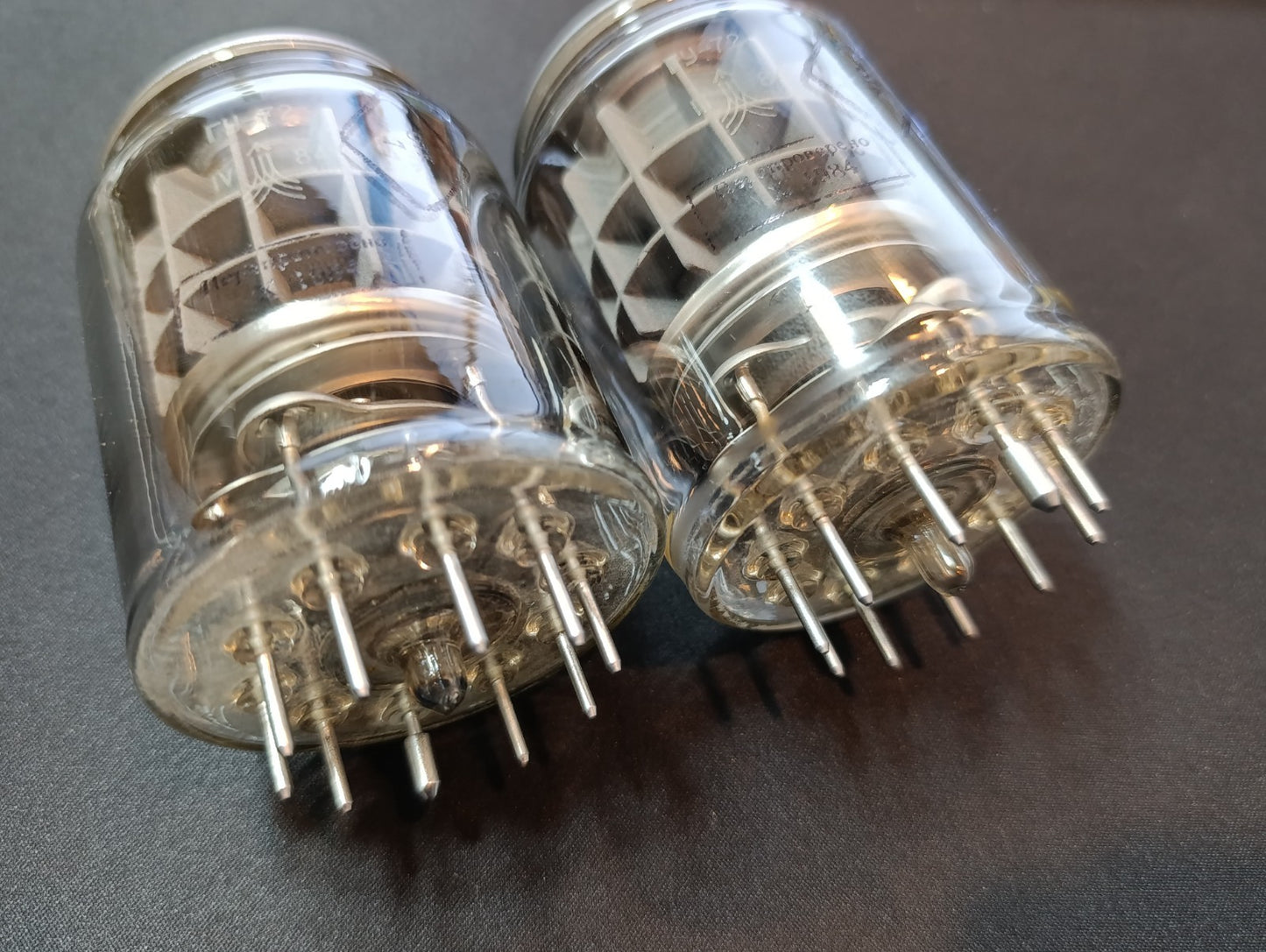 2 pcs LOT GU-72 Generator Tetrode Tube Ulyanovsk USSR Valve Soviet ГУ-72 USED