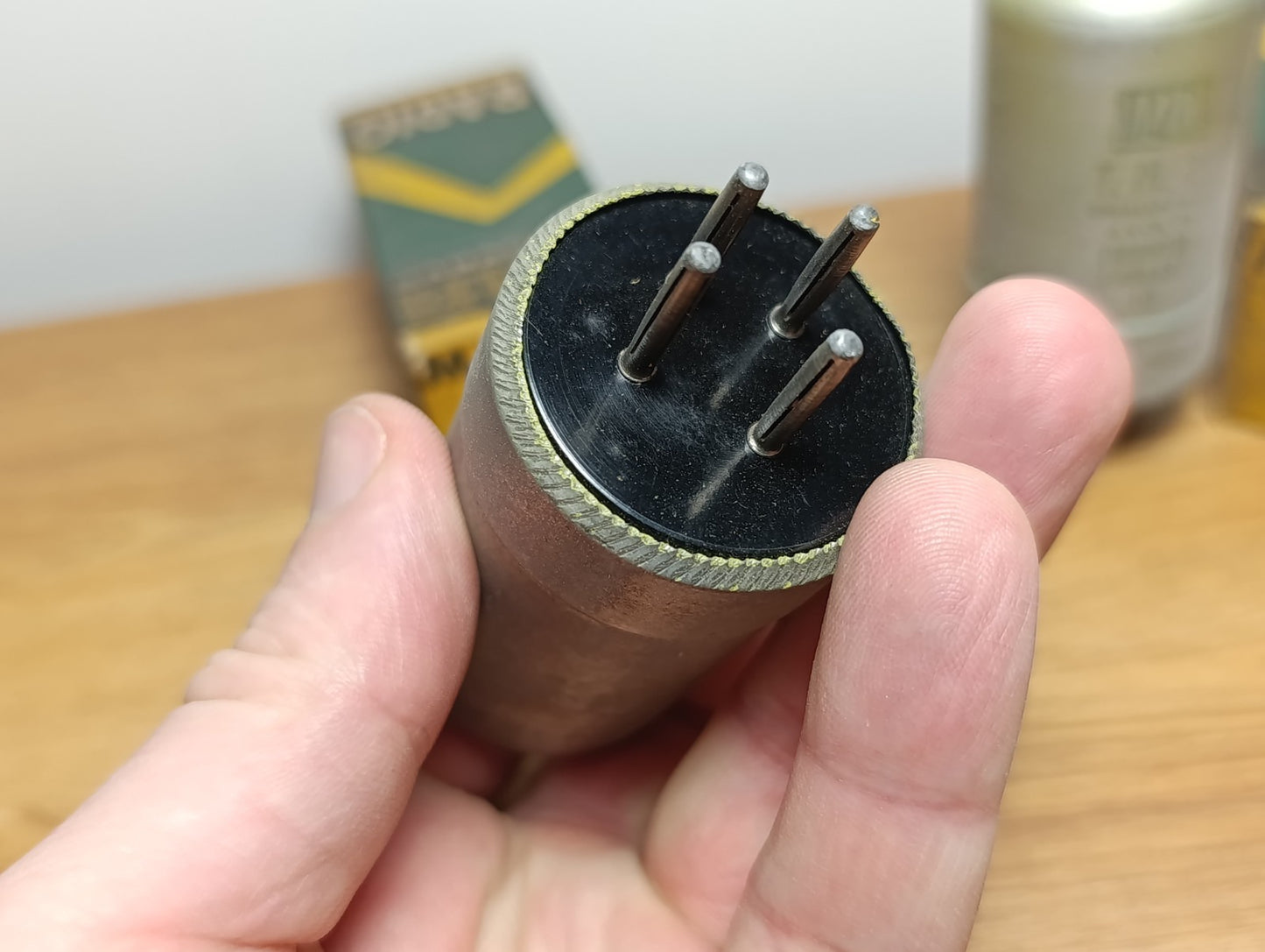 2pcs. TM2 T.M.2 MAZDA SIMILAR to RE084 K TELEFUNKEN TRIODE TUBE VALVE RÖHRE NOS
