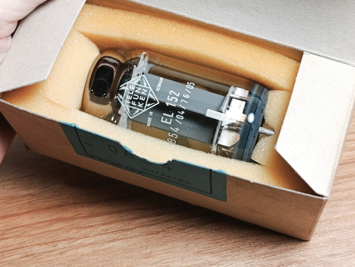 PAIR original Telefunken EL152 high-performance tube NIB NOS SAME DATE