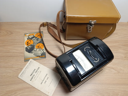 Megger earth meter serries 4 1950's date FROM Rogaland Radio USED