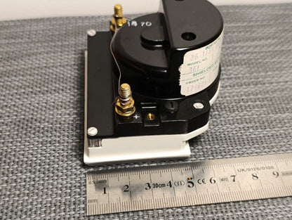 API Model 361 Shielded D.C Amperes Meter Vintage Panel white 0-5 NEW NOS