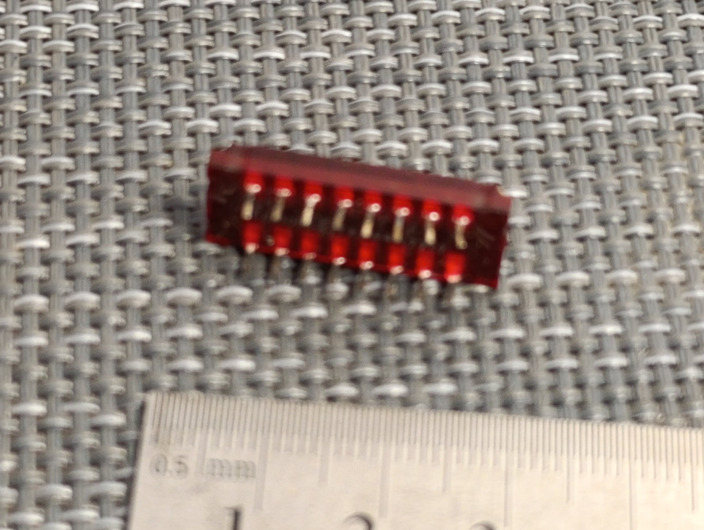 TIL308 NUMERIC DISPLAYS WITH LOG Seven Segment Display Texas Instruments NEW NOS