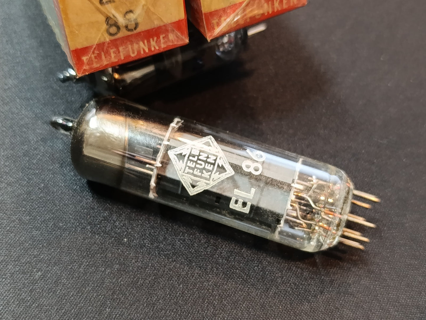 PAIR Vintage Telefunken EL86 EL 86 6CW5 Vacuum Amp Pentode NOS (2Pcs.)