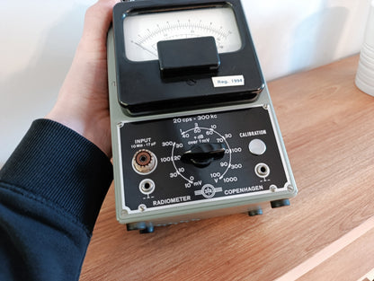 Radiometer RV34a Vacuum Tube voltmeter USED Untested - Ham Radio Copenhagen