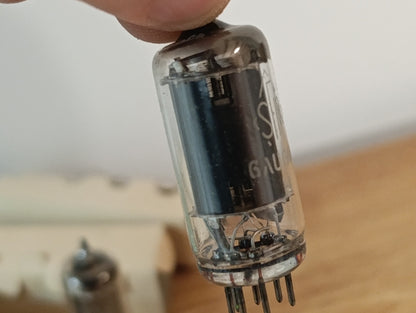 2pscs. 6AU6WAH/6AU6 SFR NOS FRANCE Tube Röhre Lampe TSF Valvola Valve 진공관 真空管