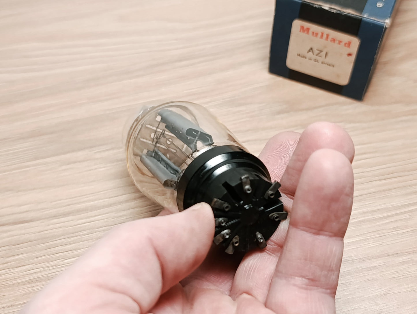 Mullard USED AZ1 FULL-WAVE VACUUM RECTIFIER TUBE = 140NG TAZ1 WE54 RAZ1 VG
