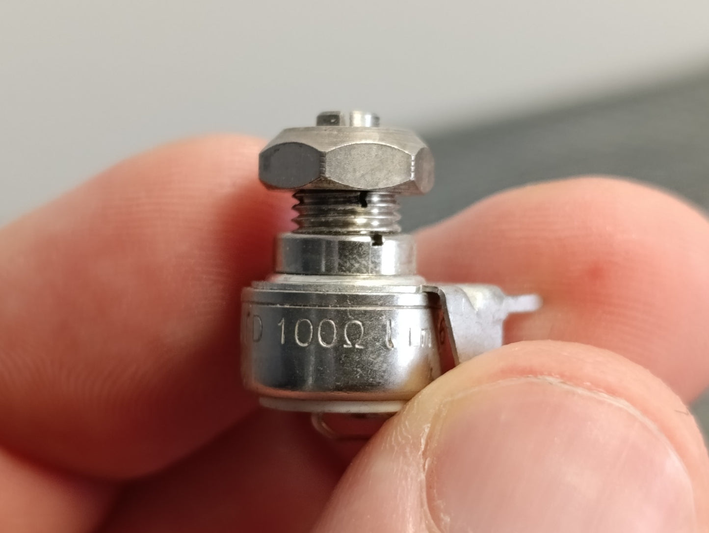 3pcs. LOT potentiometer 100 ohm Potenciometro 100r Linear k9 Dralowid