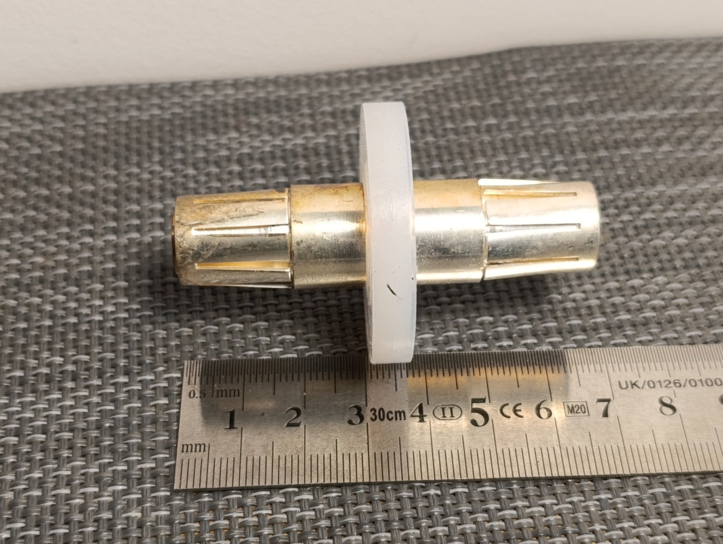 Spinner Rigid line coupling element EIA silver-plated BN