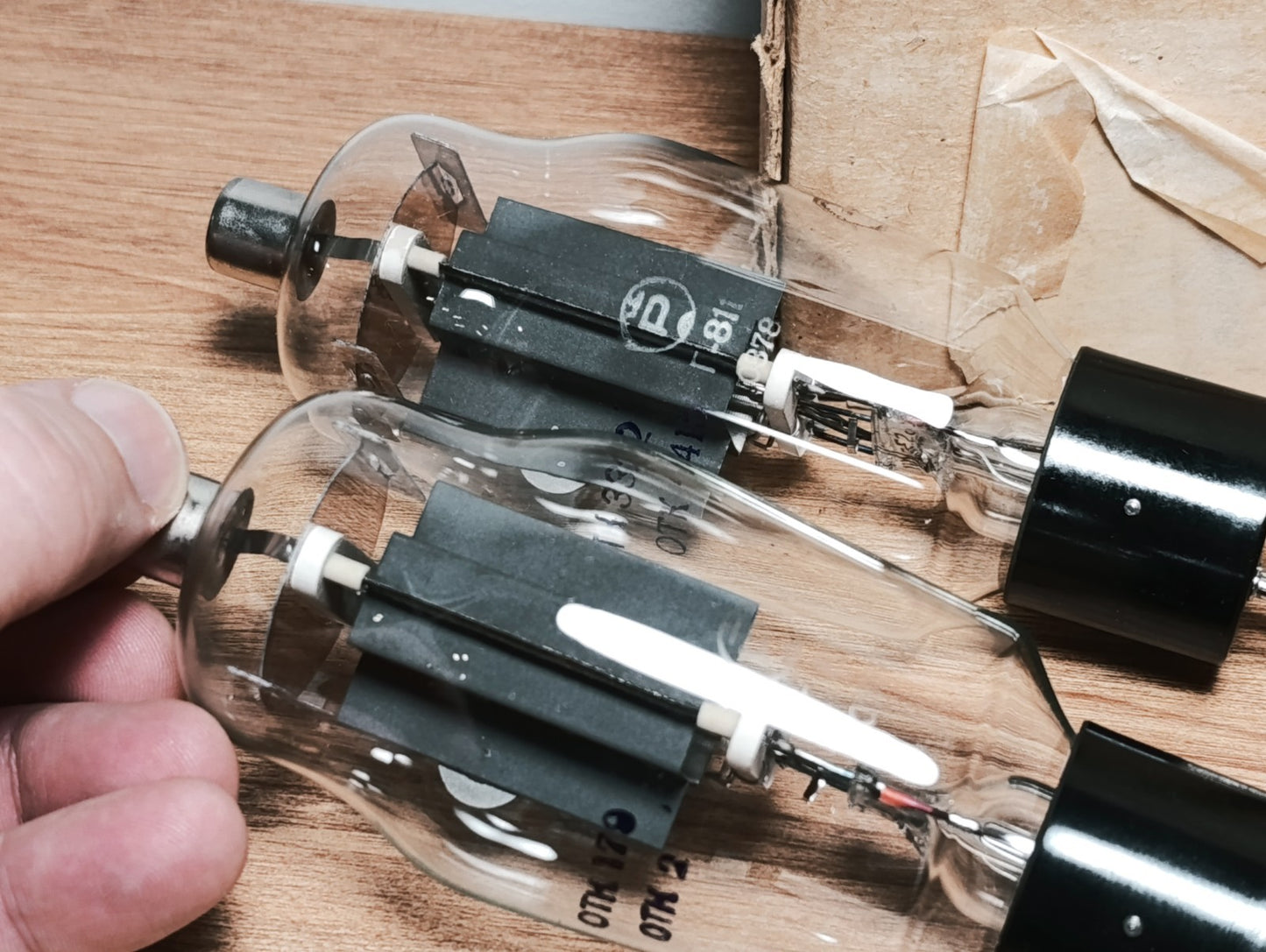 G-811 G811 811A Beam Triode HV 1.5kV 40W Soviet Radio Tube 2Pcs. NOS Same date