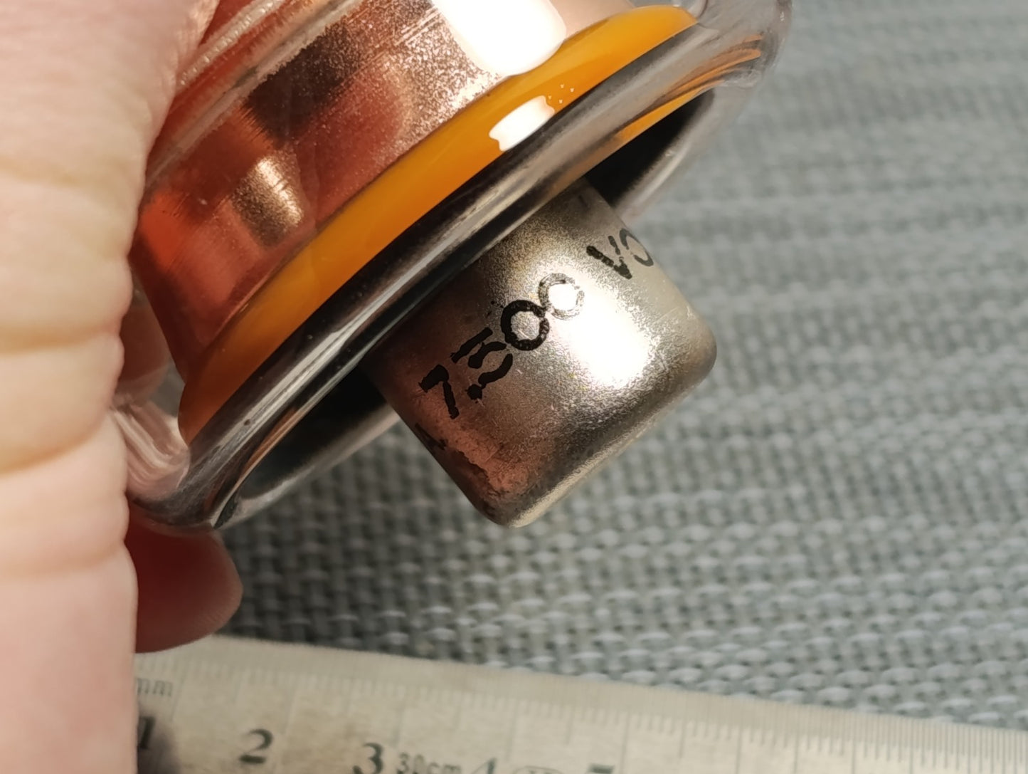 1pcs. 250 pf, 7.5 KV Peak, Jennings JCS-250 Fixed Vacuum Capacitor NEW NOS
