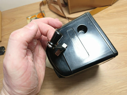 Megger earth meter serries 4 1950's date FROM Rogaland Radio USED