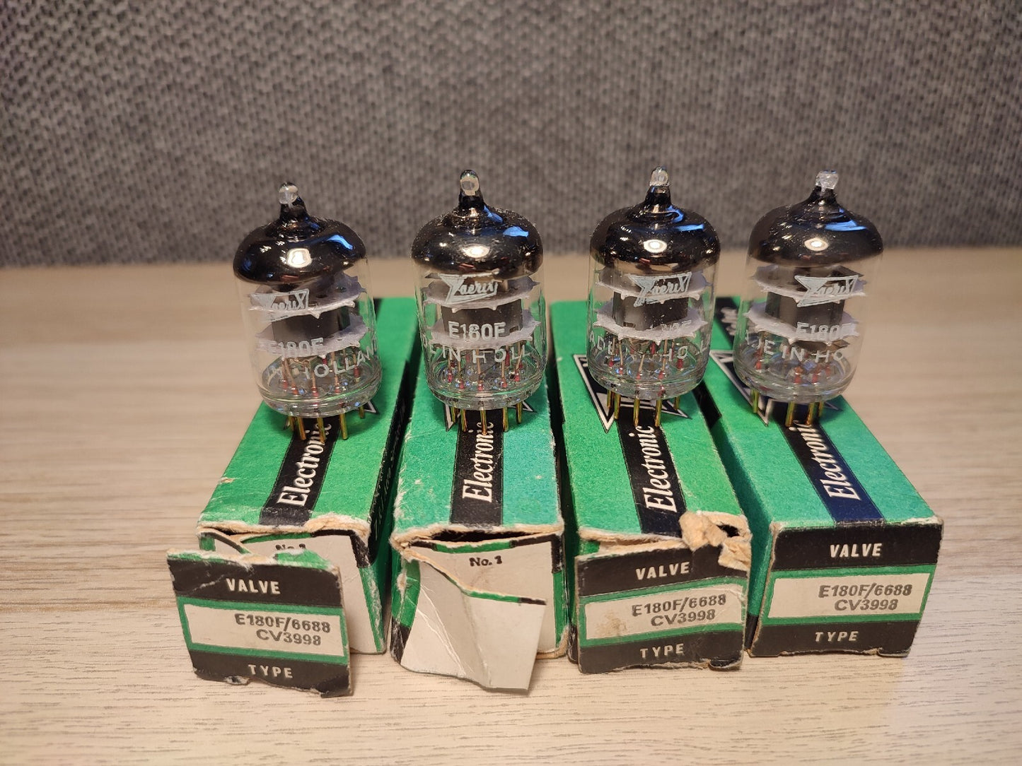 2Pcs. E180F CV3998 Zaerix Gold Pins New Old Stock Valve Tube Made in Holland