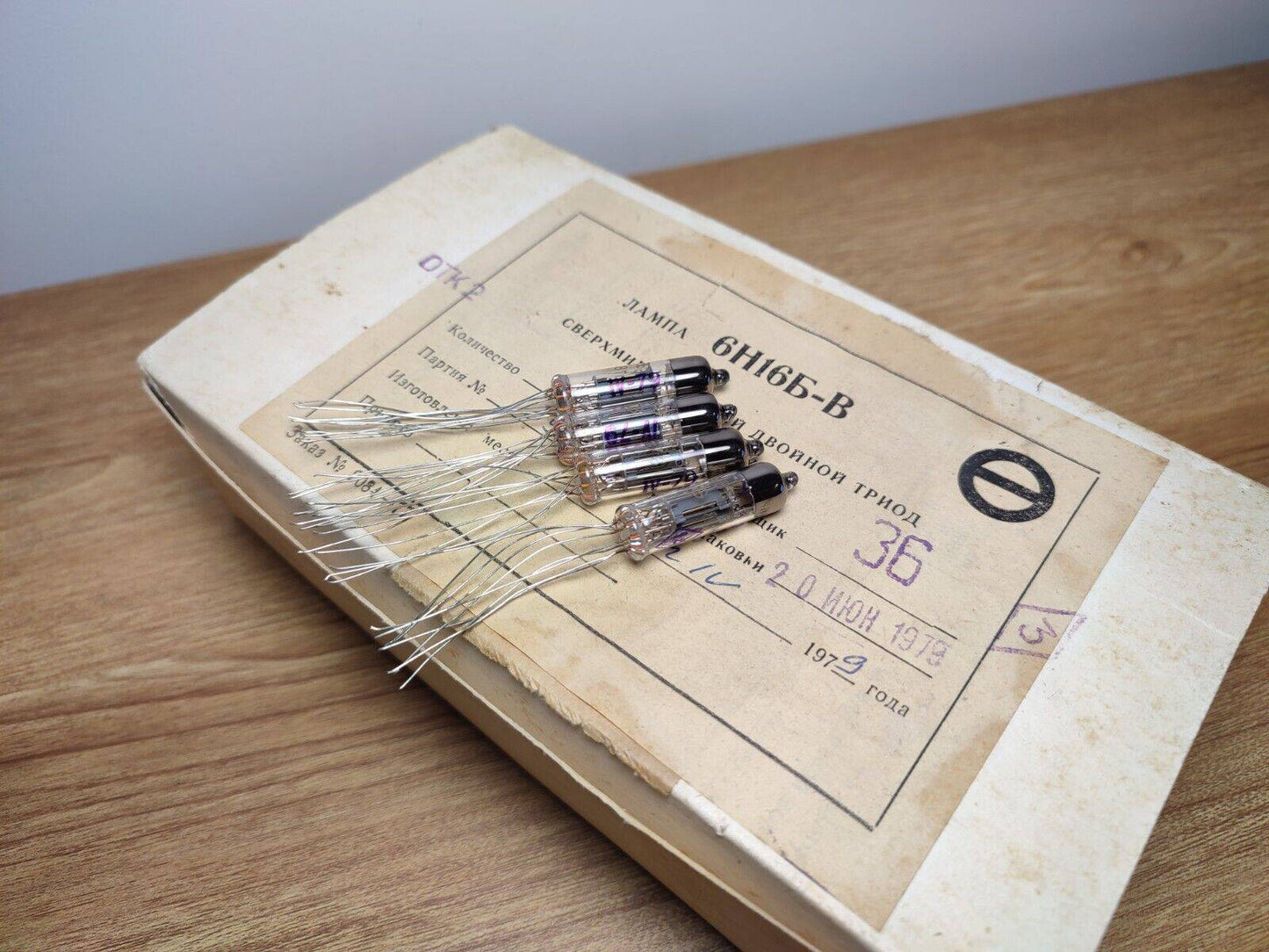 4pcs 6N16B-V (6021 ECC70,CV3986) MINIATURE DOUBLE TRIODE MILITARY GOLD GRID 70's