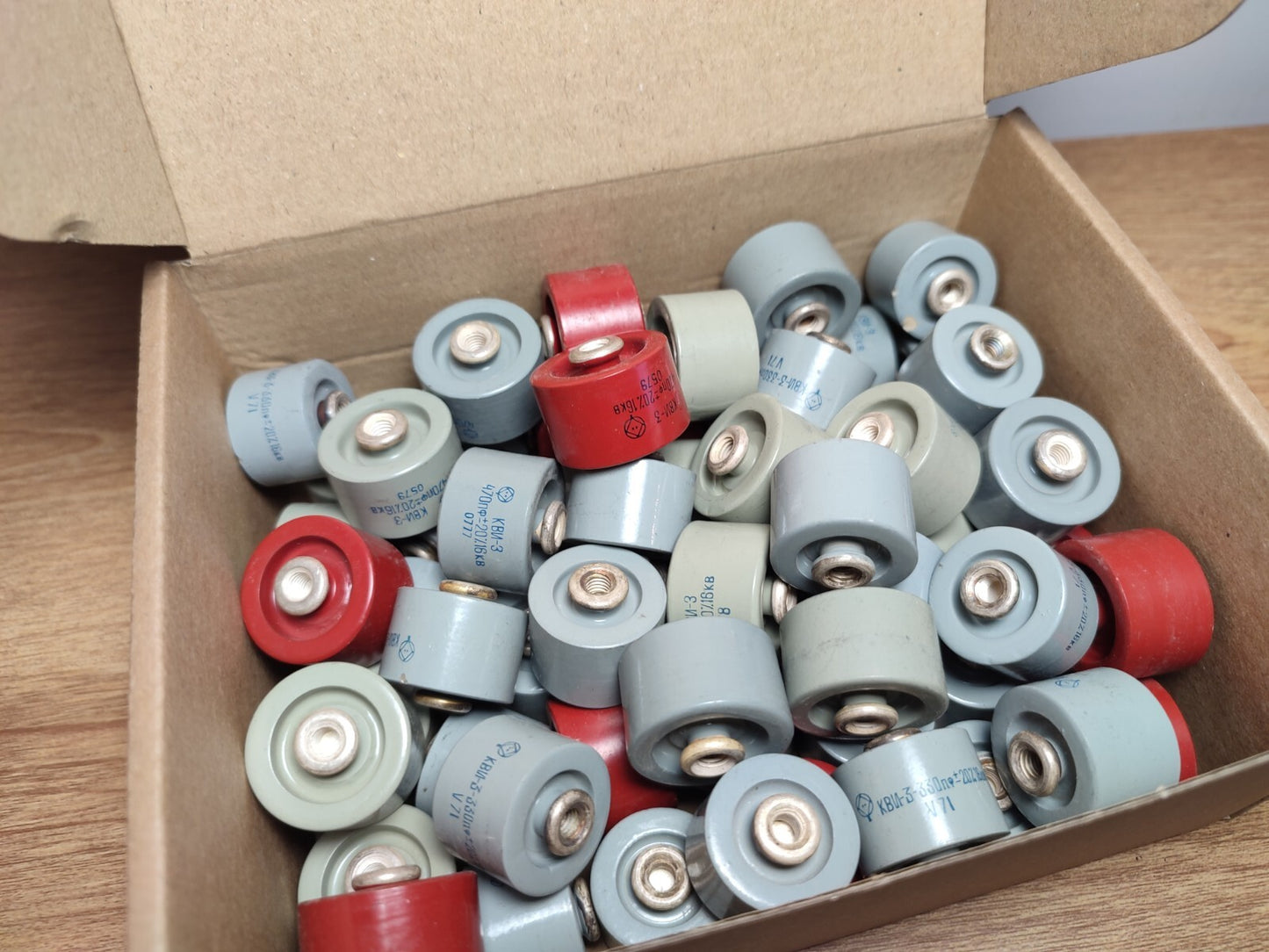 2 pcs 330pF 16kV ±20% Ceramic High Voltage Impulse Capacitors KVI-3 / КВИ-3