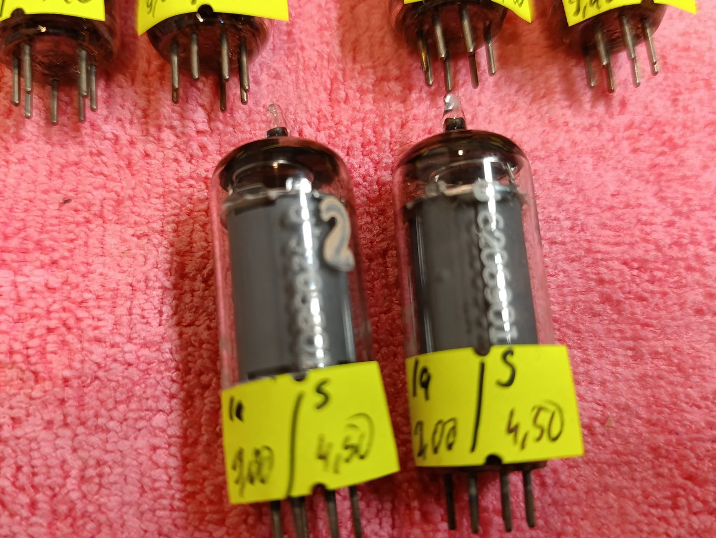 Matched Pair 6AU6 Telefunken EF94 diamond tube O getter West Germany USED (2pcs)