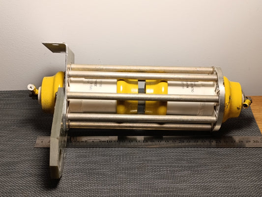 913-3017-00 HI-Q HPD 65/130 N75 Feed -Thru Capacitor 2000pf 5kv 5%  2pcs + Stand