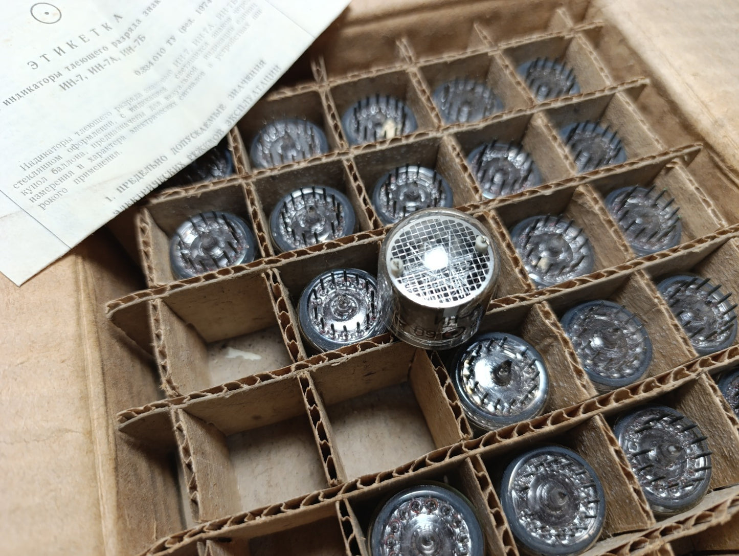 47pcs. Same date Vintage IN-7A nixie tube DIY clock USSR indicator IN-7 neon
