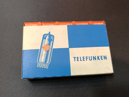 5 pieces PCF82 9U8A 9EA8 9U8 VHF Triode Telefunken Tube Tube NOS / NEW in Box