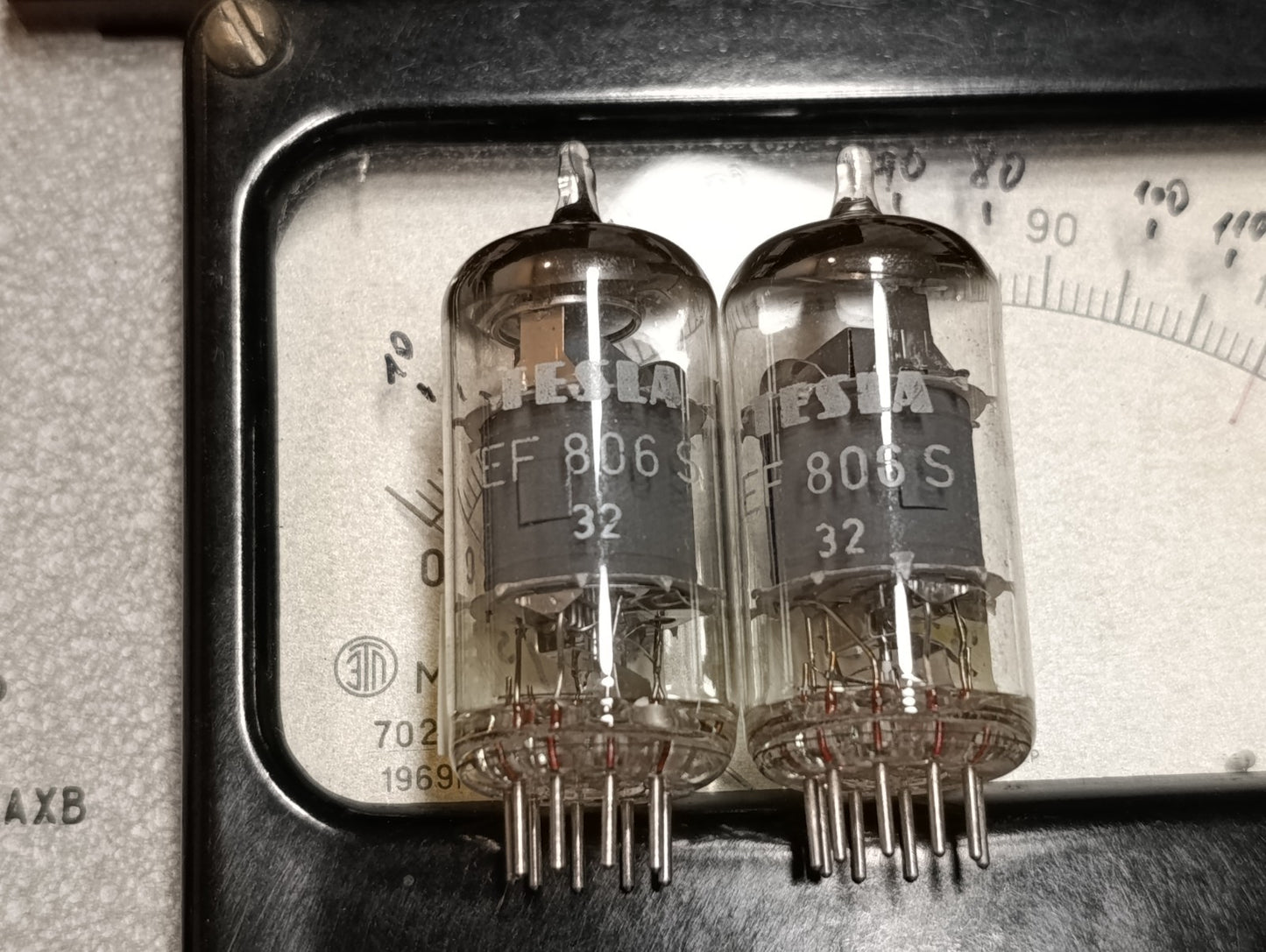 MATCHED 100% Pair TESLA EF806s  = EF86 = 6267 NOS without boxes