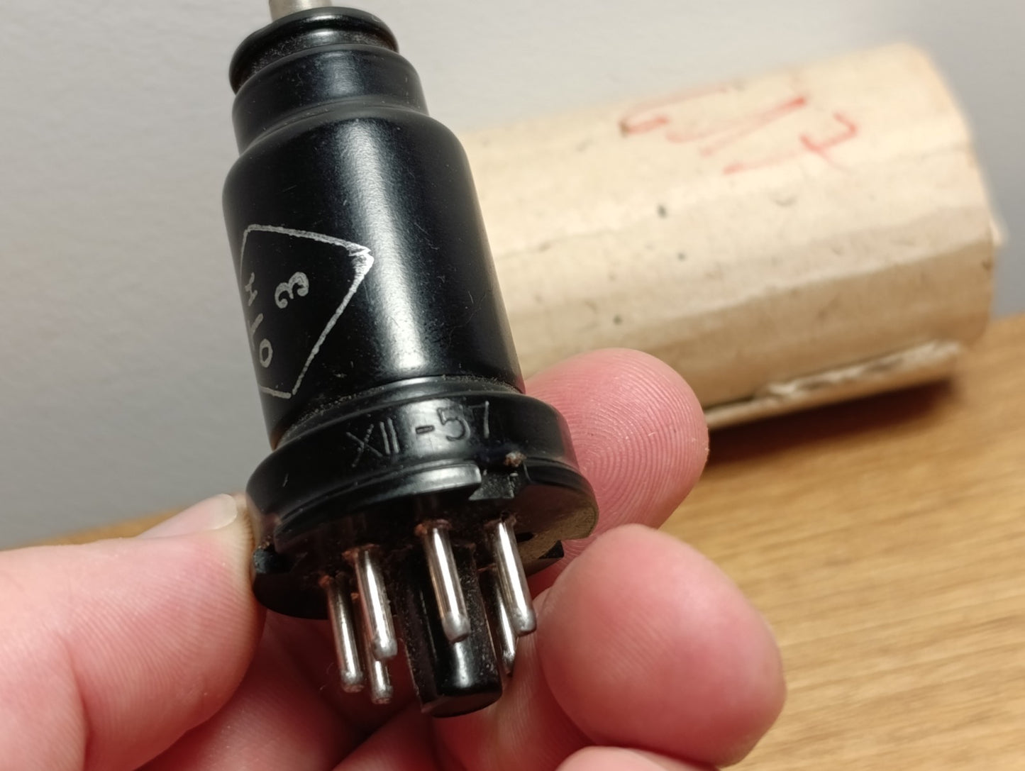 1PCS  6l7 RUSSIAN NOS RADIO TUBE RARE OTK 1957 YEAR