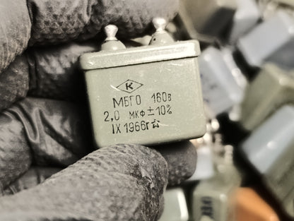 4Pcs. 2uF 160 V RUSSIAN PAPER IN OIL PIO AUDIO CAPACITORS MBGO МБГO NEW