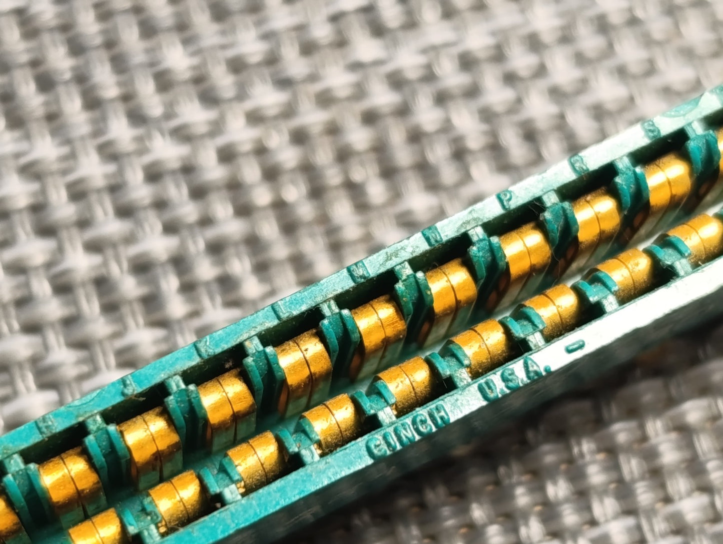 CINCH 50-44A-30 Card Edge Connector, Dual Side, 1.8 mm, 44 Pin USA made USED