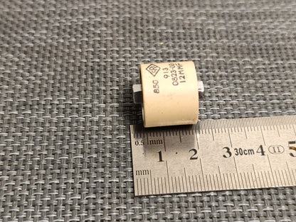 850 CentraLab Doorknob Capacitor 12pf 5KV NPO 5% (NOS) 12MMF 913- 0823-00