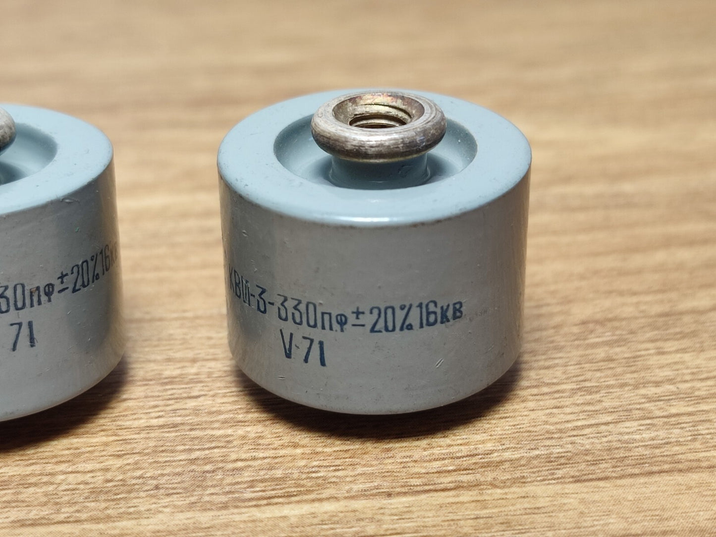 2 pcs 330pF 16kV ±20% Ceramic High Voltage Impulse Capacitors KVI-3 / КВИ-3