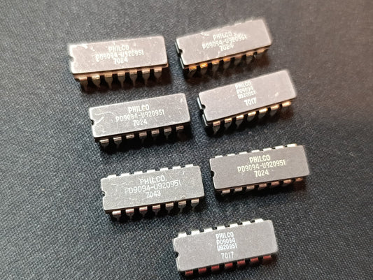 (7 pcs) Philco D9094 U920951 microprocessor DIP New NOS