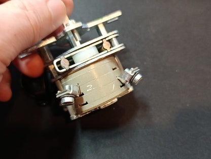 (1Pcs.) SANTON J65H 6.65.H Rotary Selector Switch 16A/380V SRP-123 NOS NEW