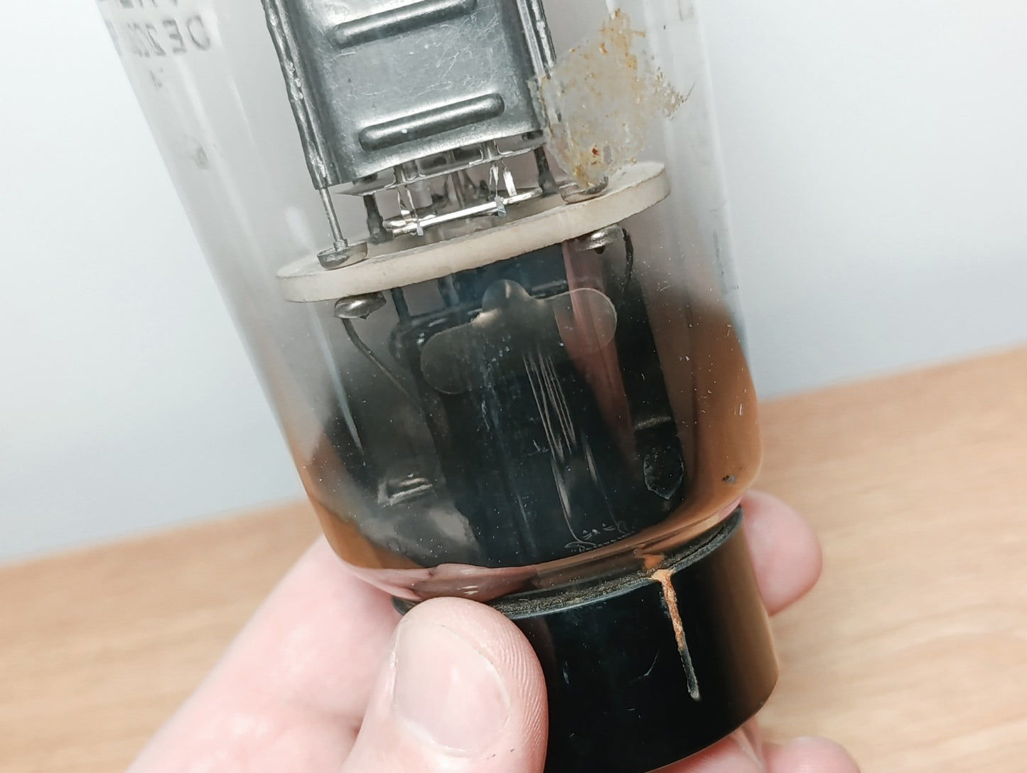 DE2/200-01 Philips tube Kriegsmarine Wehrmacht BAL = Bauaufsicht Luft  USED