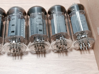 1pcs. LOT Little NOS NEW 6P45S Svetlana tube - Similar:  EL509 / 6KG6 ( 1 tube)