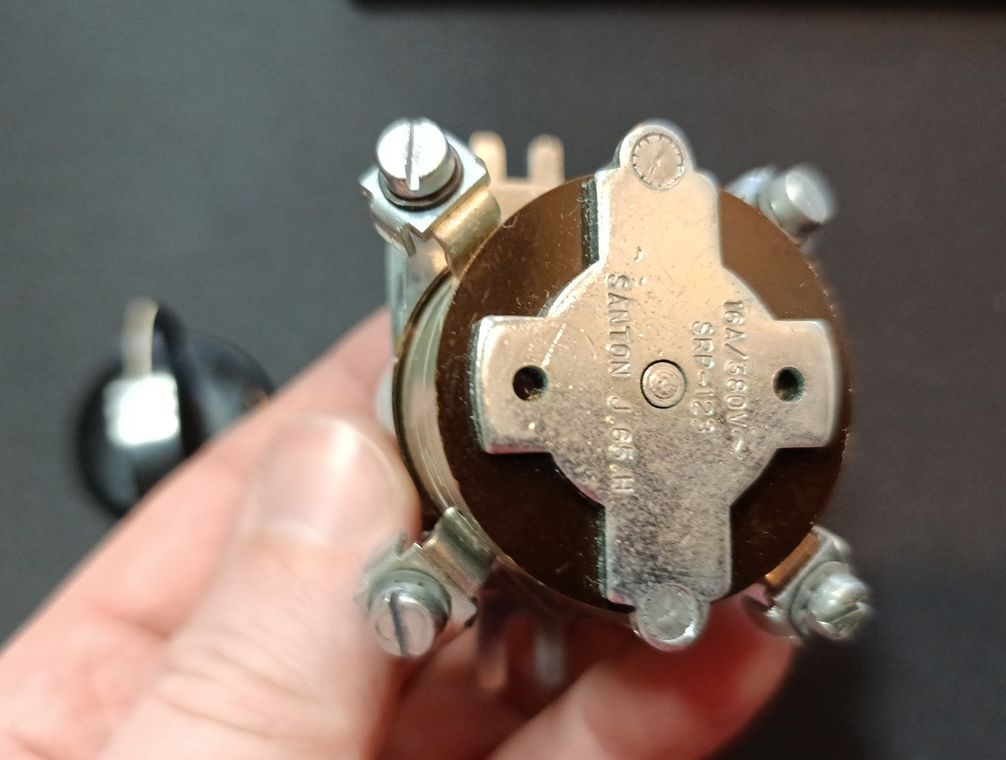 (1Pcs.) SANTON J65H 6.65.H Rotary Selector Switch 16A/380V SRP-123 NOS NEW
