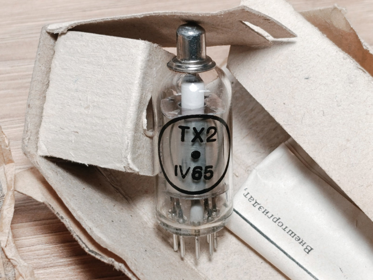 1pcs TX2 TH2 soviet Vintage Thyratron Tube 2800V Helium Filling Graphite Anode