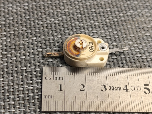 Ceramic Trimmer Capacitor 10-60pF Silver Plated 4 Pieces (4)