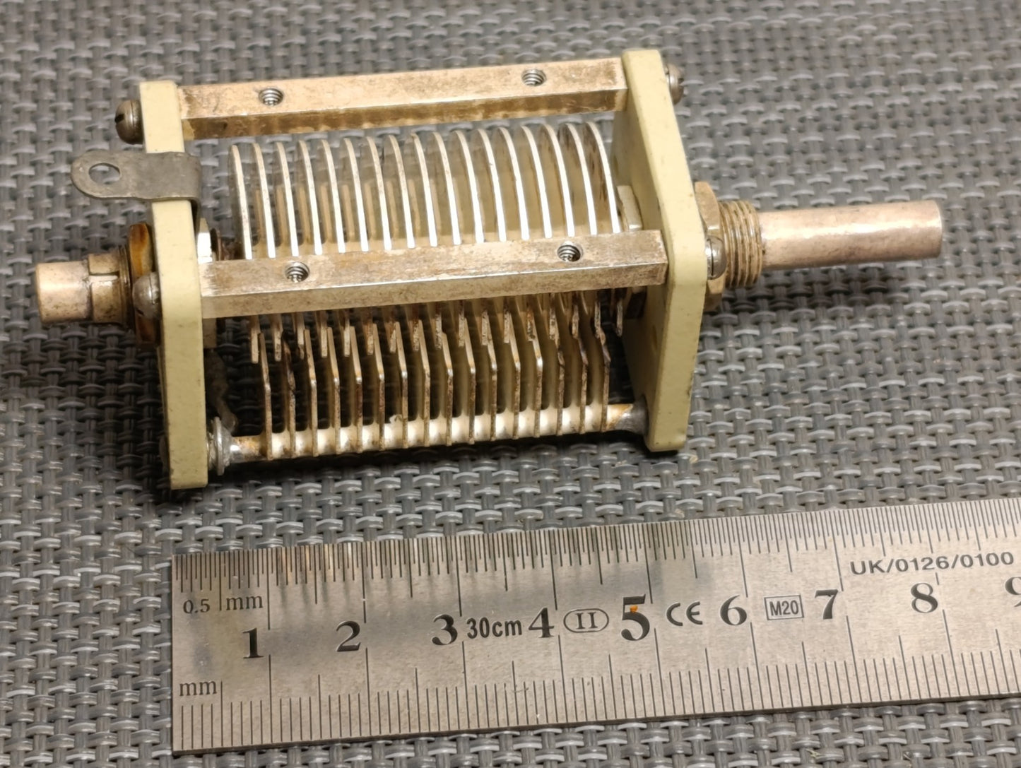 JB Made in England 50501a 150 pf ceramic silver plate variable capacitor  (Pull)