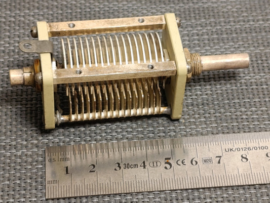 JB Made in England 50501a 150 pf ceramic silver plate variable capacitor  (Pull)