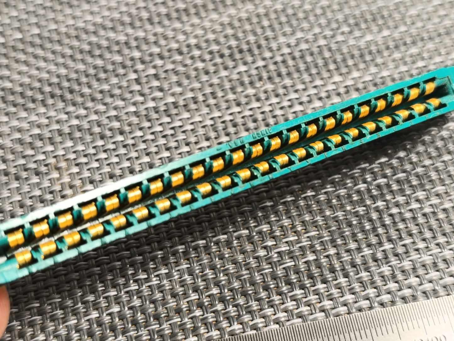 CINCH 50-44A-30 Card Edge Connector, Dual Side, 1.8 mm, 44 Pin USA made USED