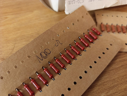 300Pcs. LOT NOS/ NEW 100 Ohm 0.5W 5% MLT resistor Russian military grade