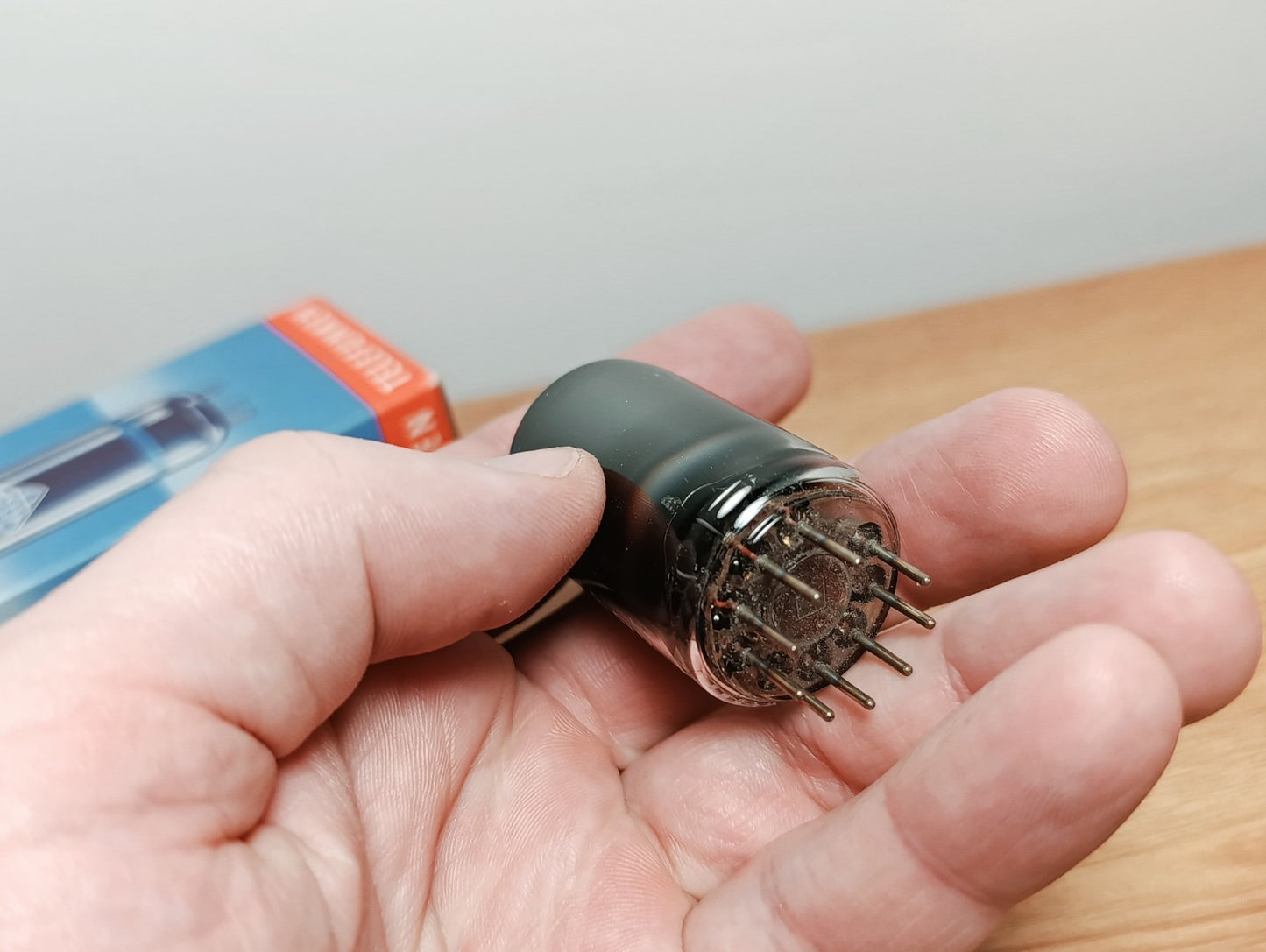 ZZ1040 ZZ-1040 Telefunken Electron Vacuum Tube Valve