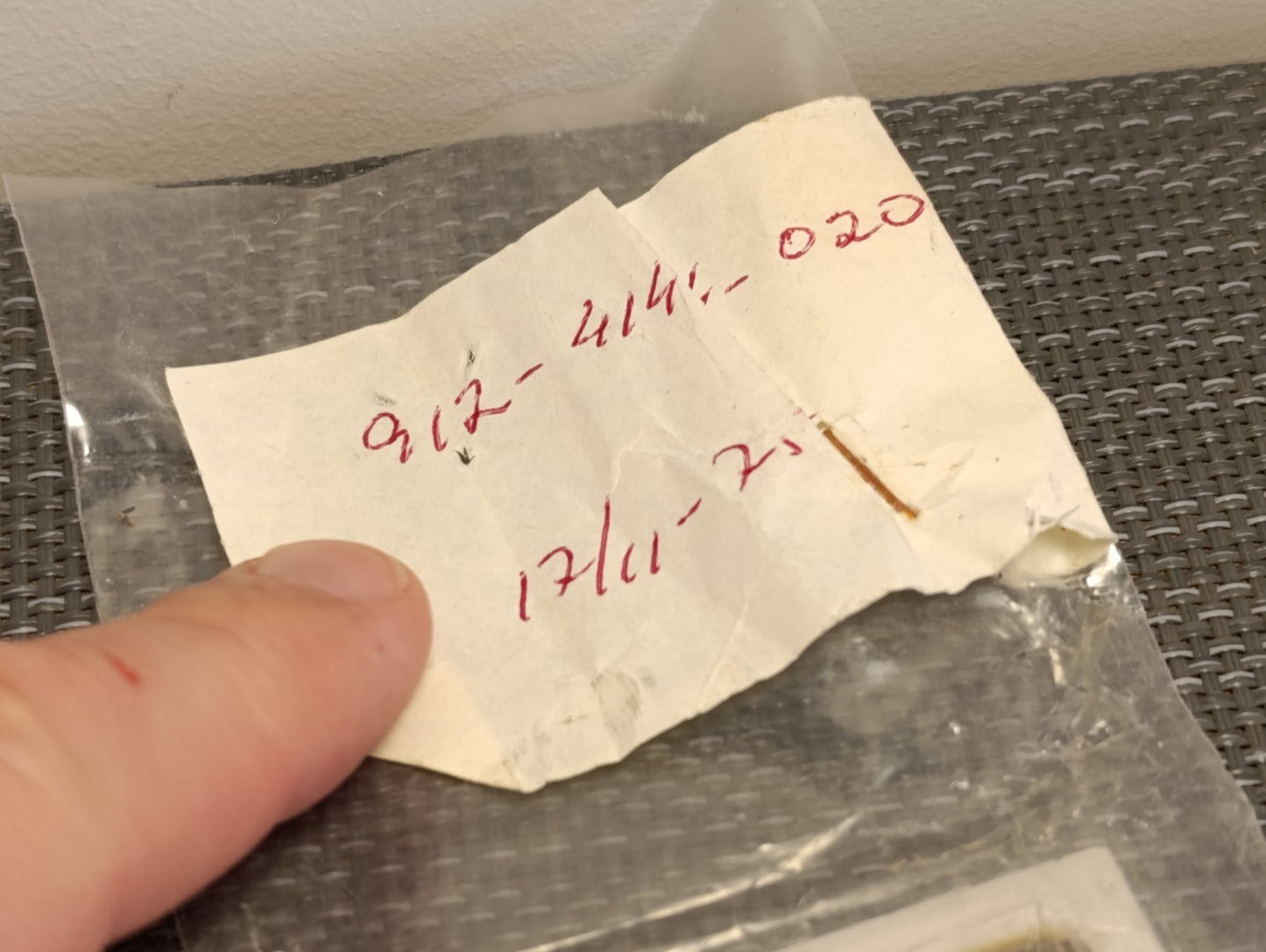 ERIE 2941-002 145pf 3500v 3.5kv 912-4144-020 capacitor NEW NOS