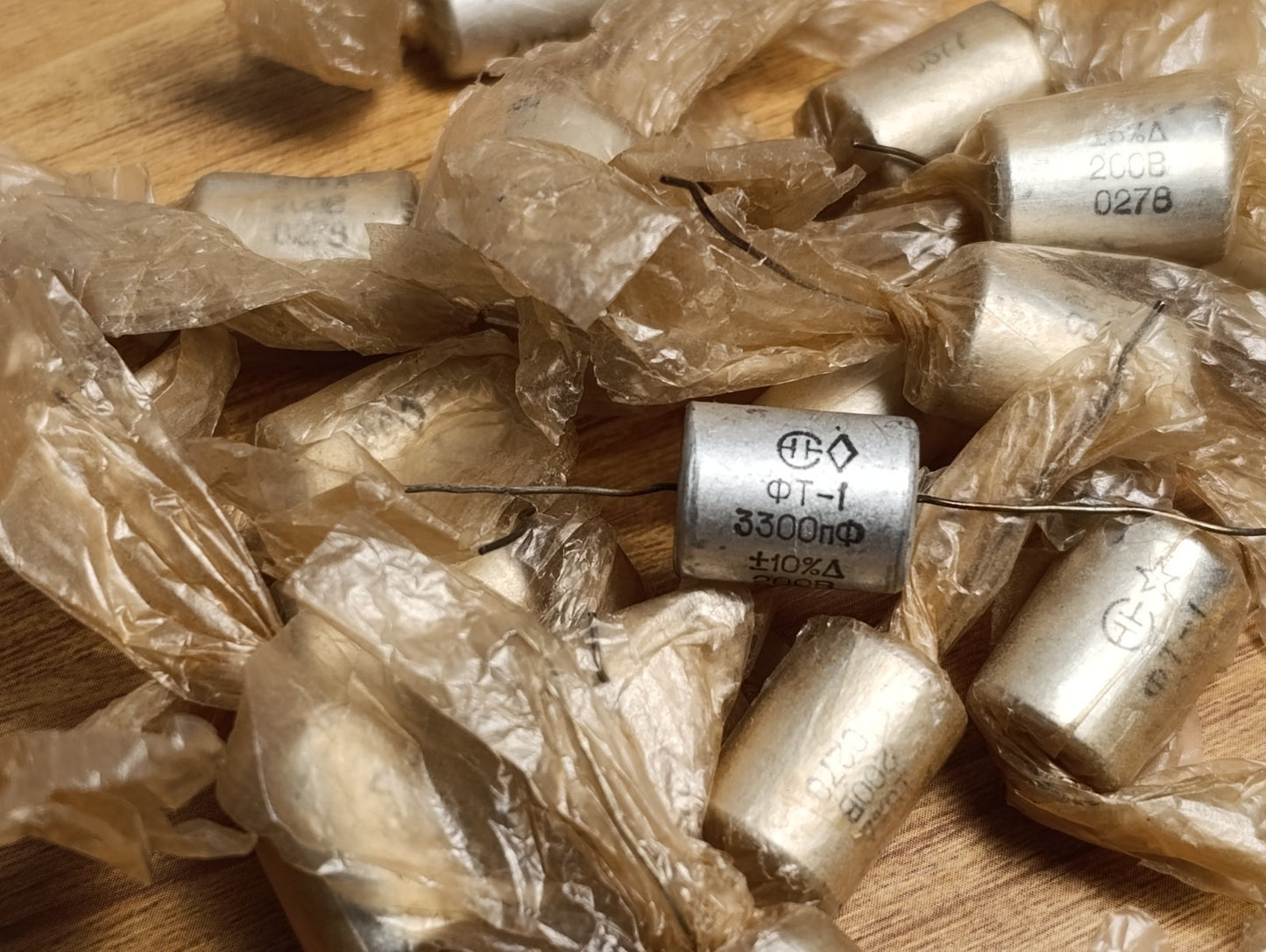 10x FT-1 3300pf 10% 200V NOS Soviet USSR Teflon capacitors / New / 10 pcs