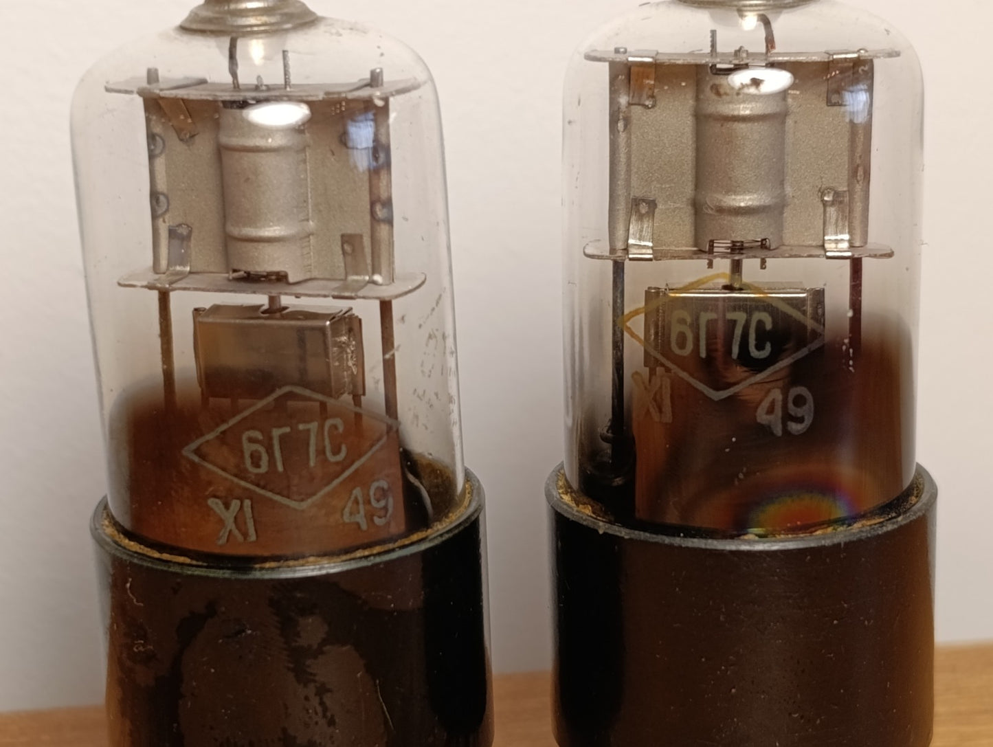6G7S 6Г7С SOWJETISCHE VINTAGE HALBWELLENGLEICHRICHTER-STRAHLLEISTUNGSTETRODENRÖHRE GEBRAUCHT 1949